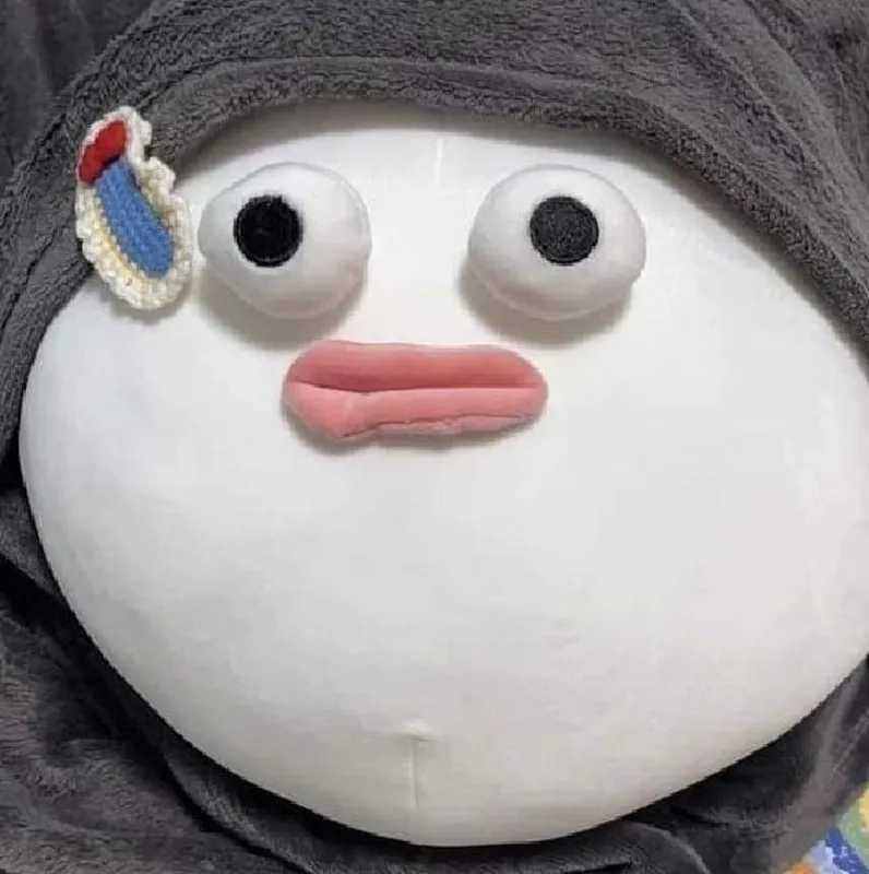 Tạo avatar đôi vô tri cute để thể hiện phong cách đáng yêu và cá tính của bạn cùng người bạn thân