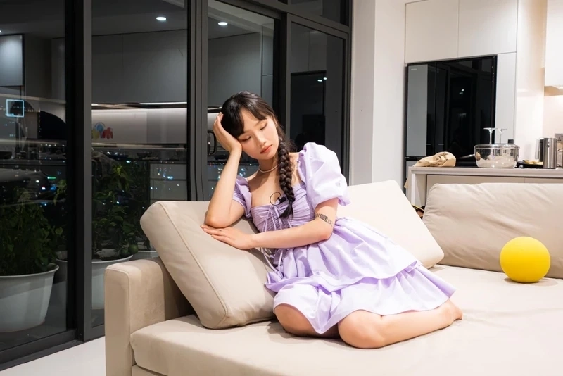 Các bài hát của Miu Lê chạm đến cảm xúc qua từng giai điệu.
