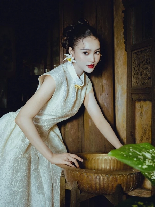 Ninh Dương Lan Ngọc không chỉ nổi tiếng với ngoại hình mà còn là diễn viên tài năng với nhiều vai diễn ấn tượng