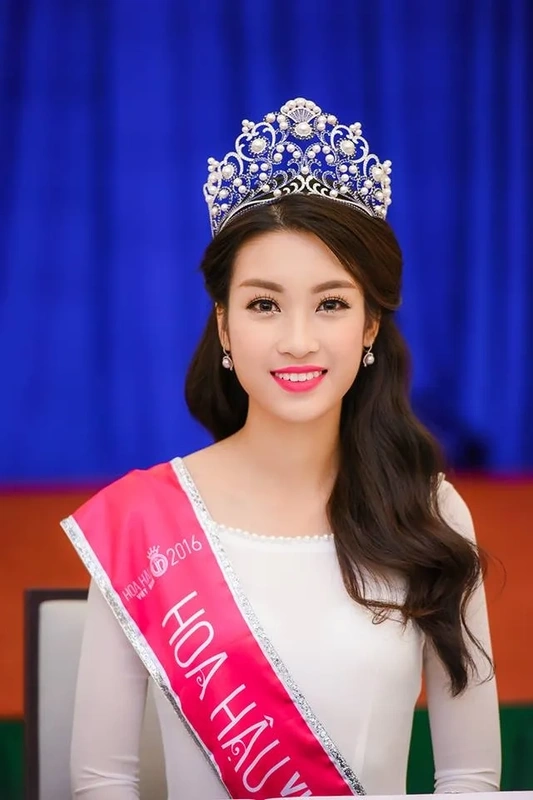 Tìm hiểu tiểu sử đầy cảm hứng của hoa hậu Mỹ Linh qua từng dấu mốc đáng nhớ.