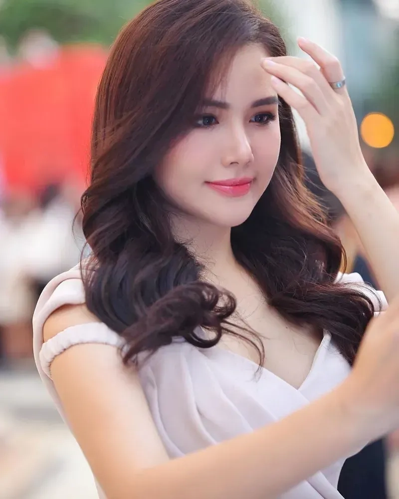 Vẻ đẹp trẻ trung của gái đẹp k7 luôn khiến trái tim người khác xao xuyến.