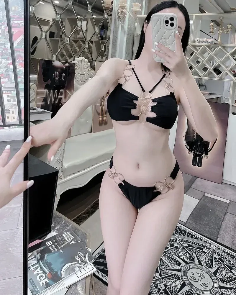 Cập nhật những khoảnh khắc gái xinh trên tiktok cực kỳ cuốn hút.
