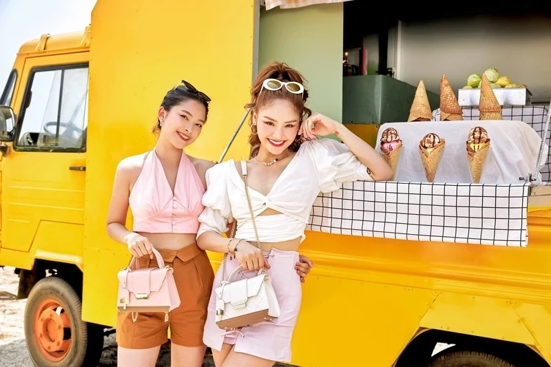 Những ca khúc hay nhất của ca sĩ Miu Lê không thể bỏ qua.
