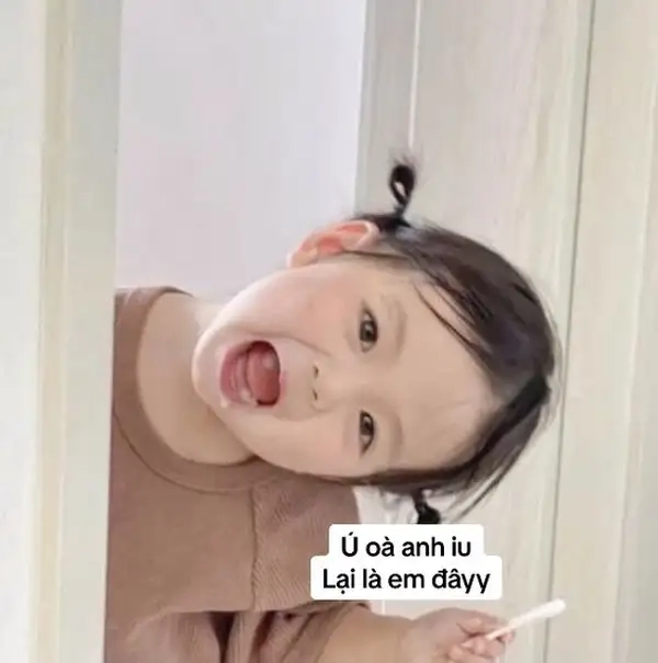 Đừng bỏ qua meme em chào đại ca chất lừ!