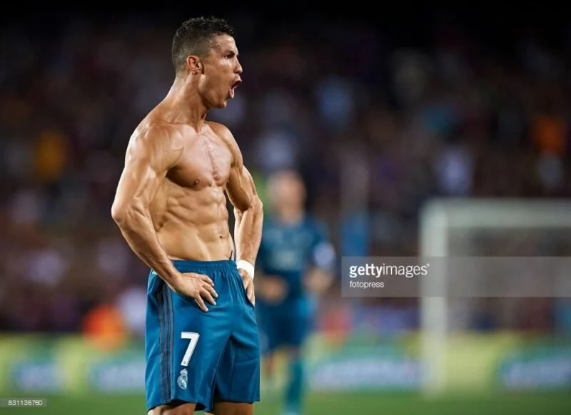 Sự kết hợp độc đáo của messi ronaldo meme khiến fan thích thú.