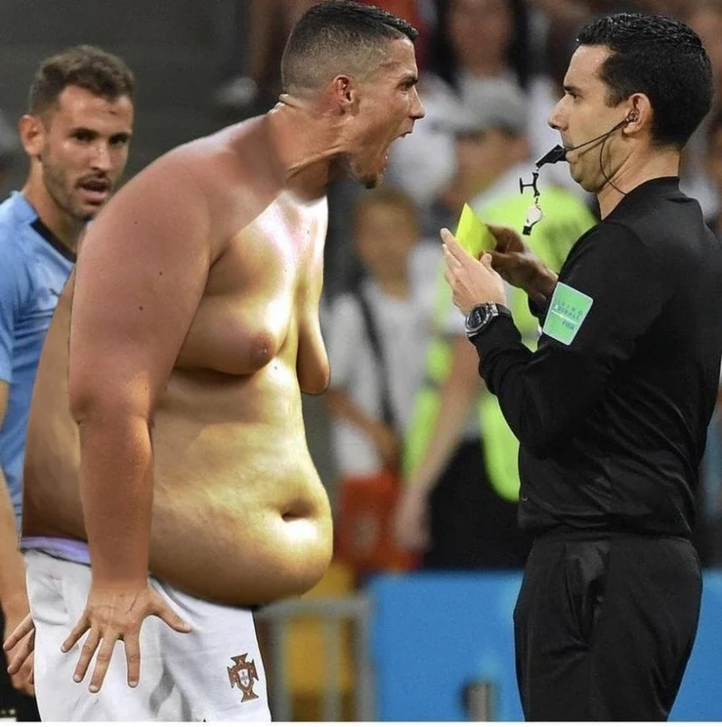 Những khoảnh khắc khó quên của cristiano ronaldo meme.