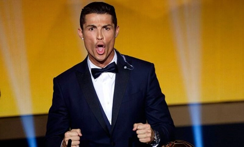 Biểu cảm đầy cảm xúc trong messi khóc meme làm fan thích thú.