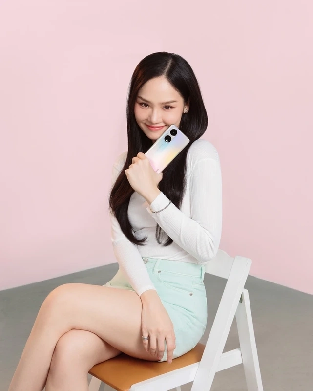 Miu Lê hát bài Anh Bắt Chia Tay với thông điệp xúc động.