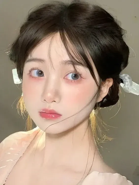 Avatar con gái dễ thương, tạo nên sự ấm áp và thu hút.