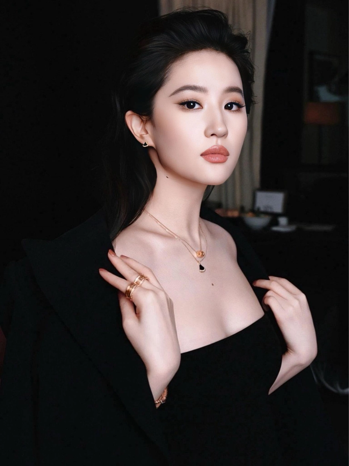 Diễn Viên Lưu Diệc Phi xinh đẹp tài năng