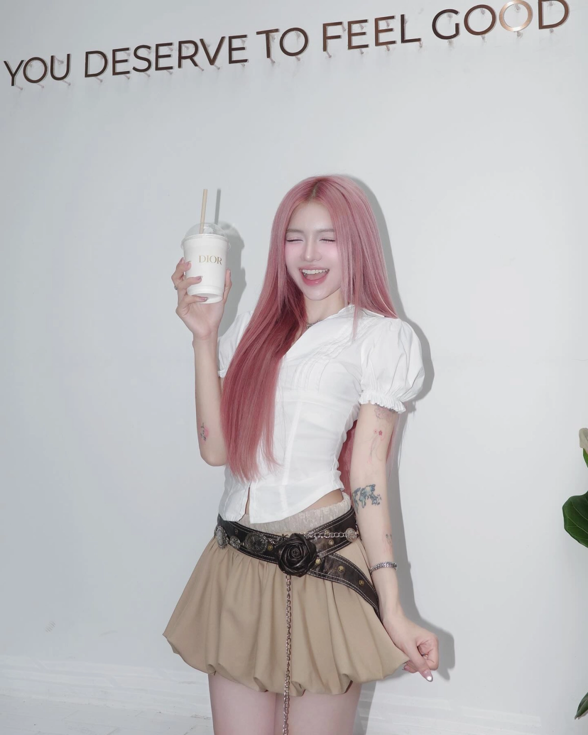 Avatar gái cute nhẹ nhàng và đáng yêu