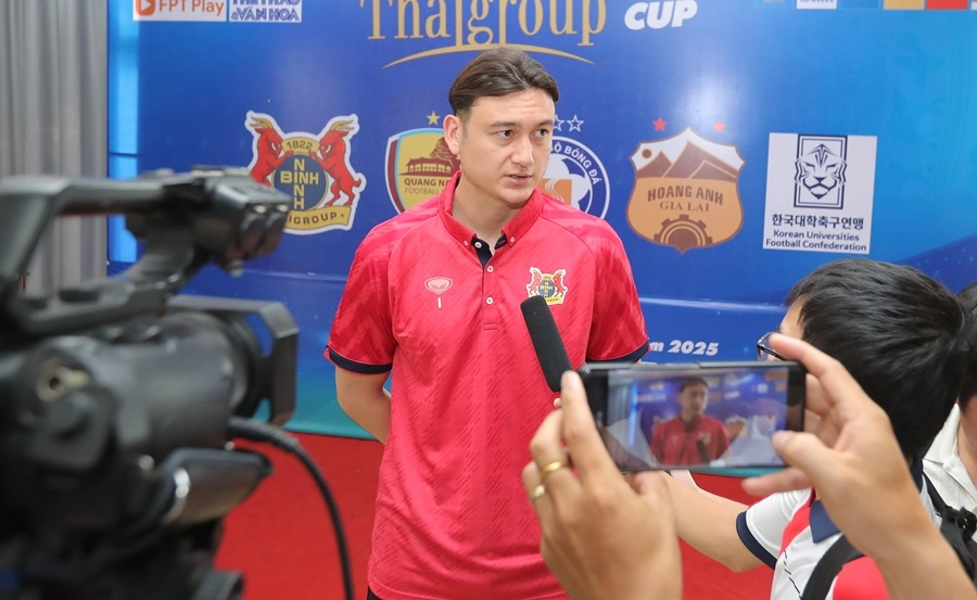 Đặng Văn Lâm thủ môn có phong độ ổn định