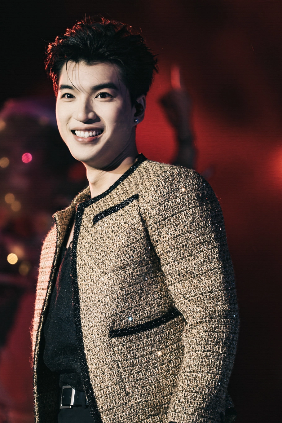 Lời bài hát hieuthuhai exit sign rất cuốn