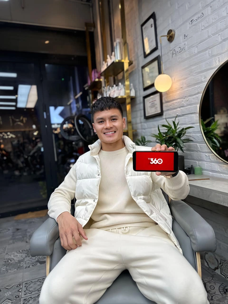 Nguyễn.Quang Hải là cách viết thường gặp trên mạng