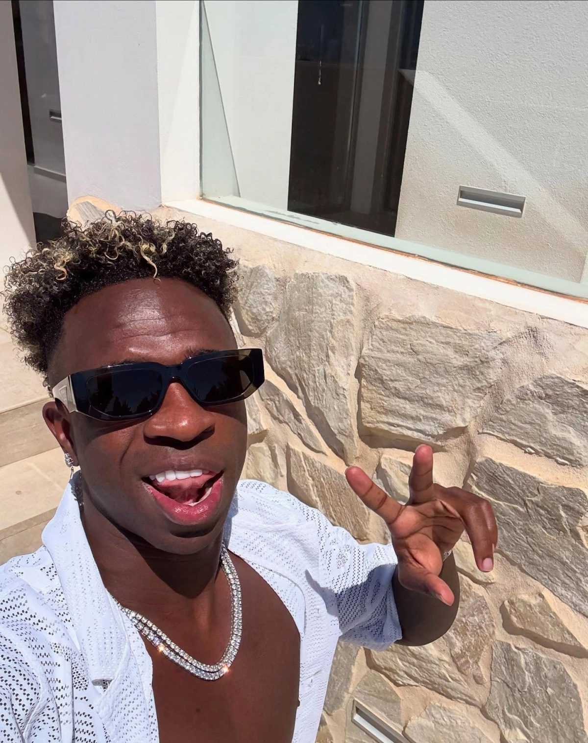 Vinicius junior age luôn được người hâm mộ quan tâm