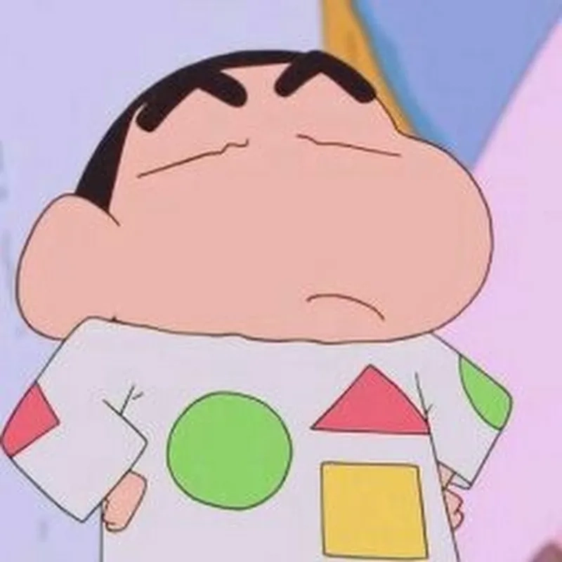 Ảnh cu Shin cậu bé bút chì vui nhộn, rất quen thuộc.