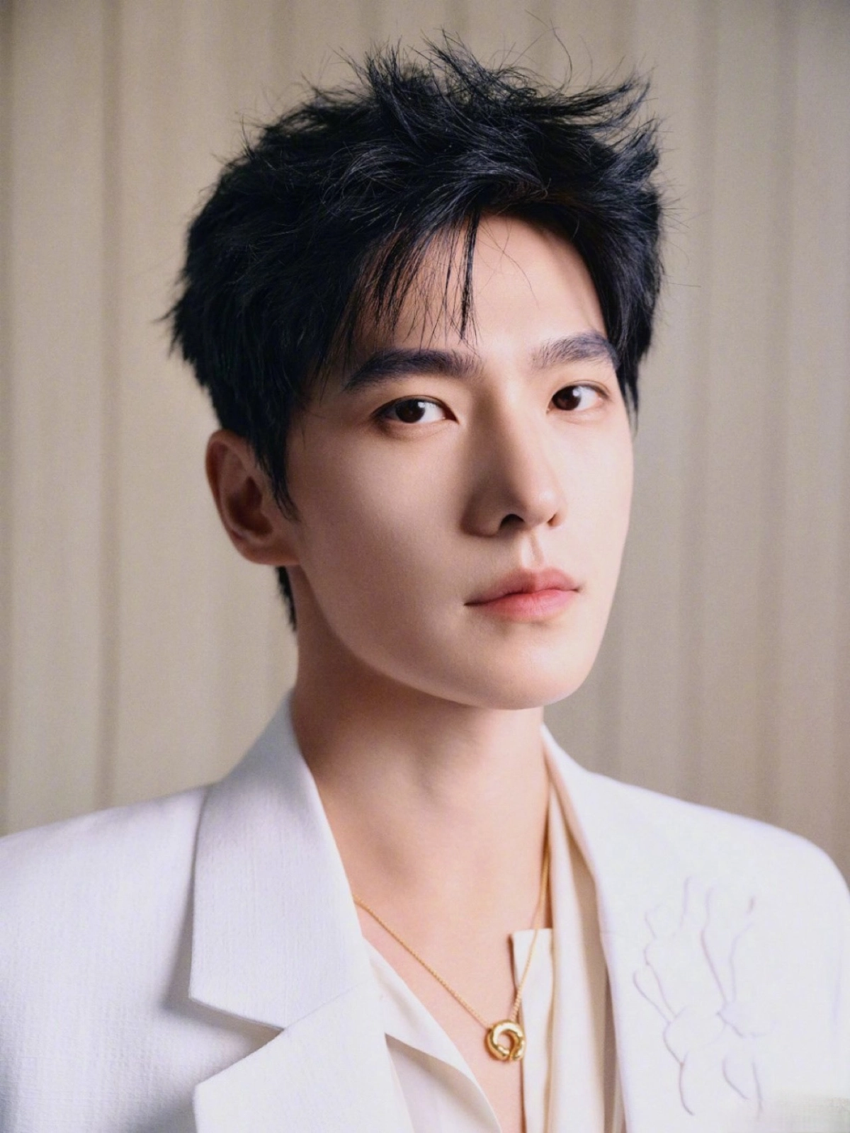 Dương Dương cổ trang gây ấn tượng với tạo hình đẹp.