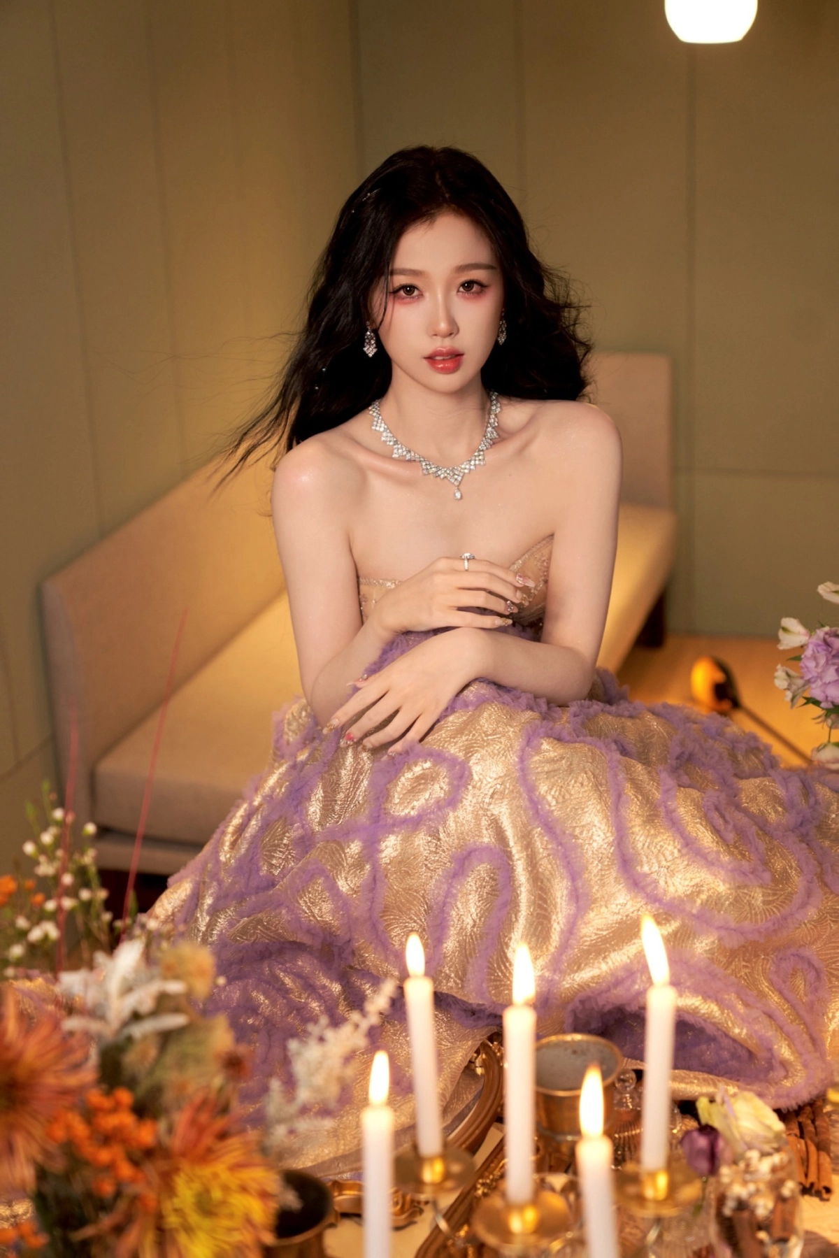 Ngu Thư Hân sinh năm 1995.